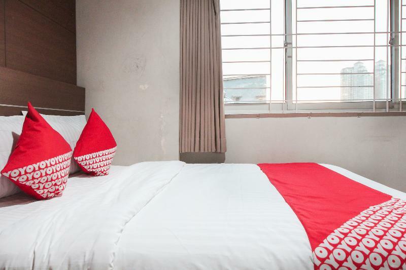 Oyo 383 Env Residence Jakarta Exterior photo